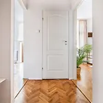 Apartament Kalwaryjska 19